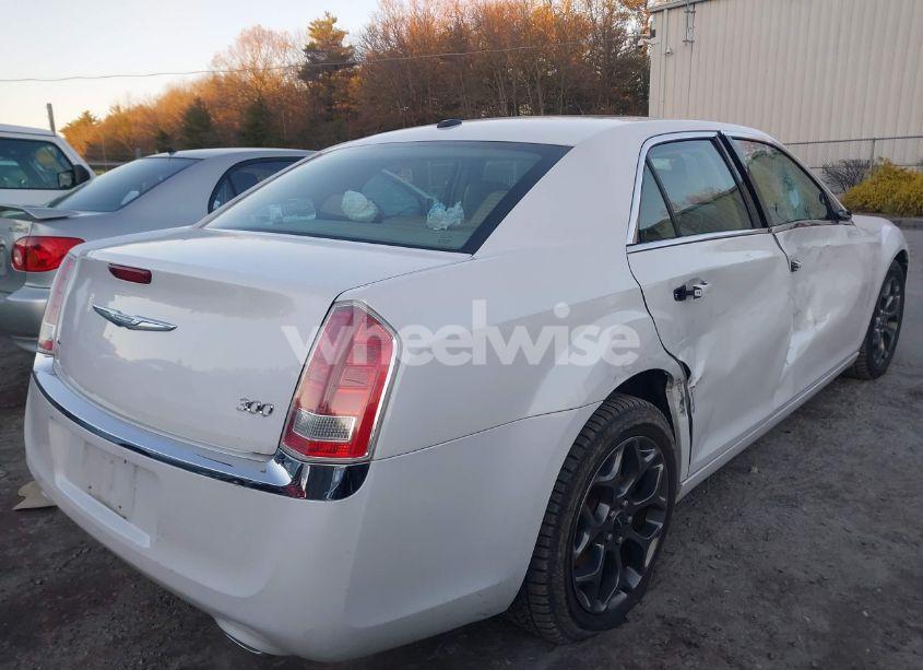 Photo 4 of 2014 Chrysler 300 (VIN 2C3CCARG4EH184392)