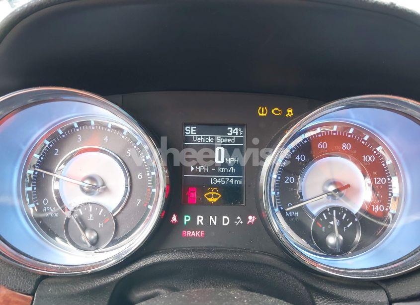 Photo 7 of 2014 Chrysler 300 (VIN 2C3CCARG4EH341886)