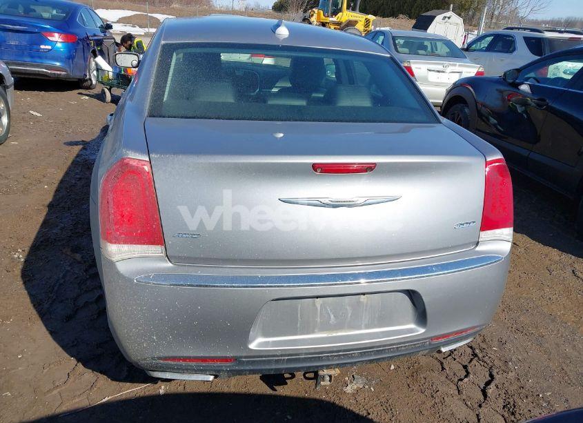 Photo 16 of 2015 Chrysler 300 LIMITED (VIN 2C3CCARG4FH760693)