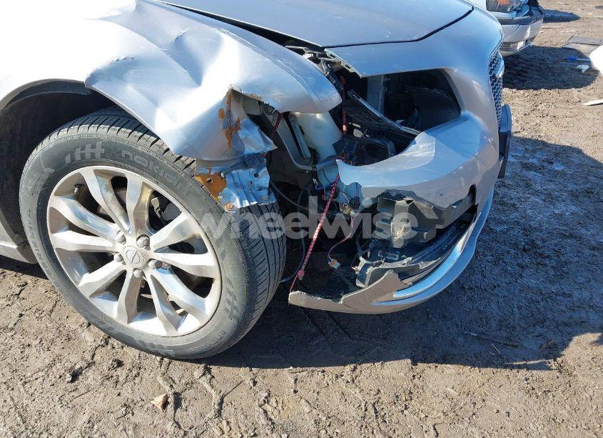 Photo 19 of 2015 Chrysler 300 LIMITED (VIN 2C3CCARG4FH760693)