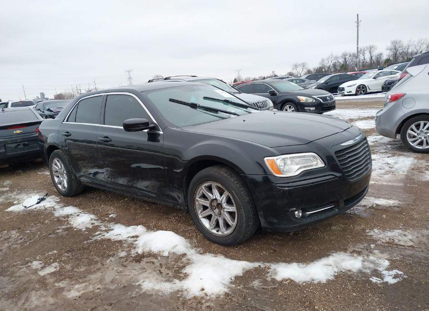 2014 Chrysler 300 (VIN 2C3CCARG5EH297476) main photo