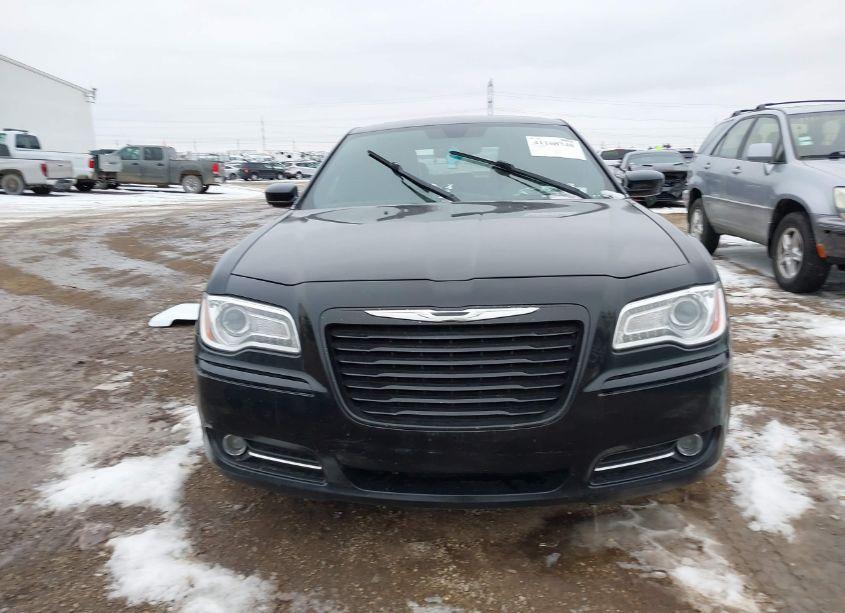 Photo 13 of 2014 Chrysler 300 (VIN 2C3CCARG5EH297476)