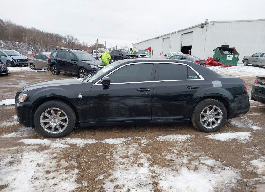Photo 15 of 2014 Chrysler 300 (VIN 2C3CCARG5EH297476)