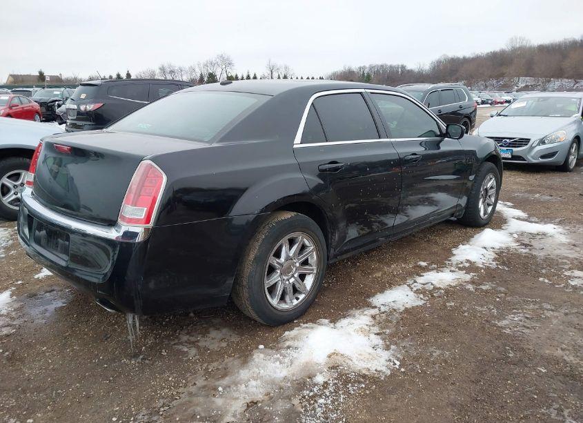 Photo 4 of 2014 Chrysler 300 (VIN 2C3CCARG5EH297476)