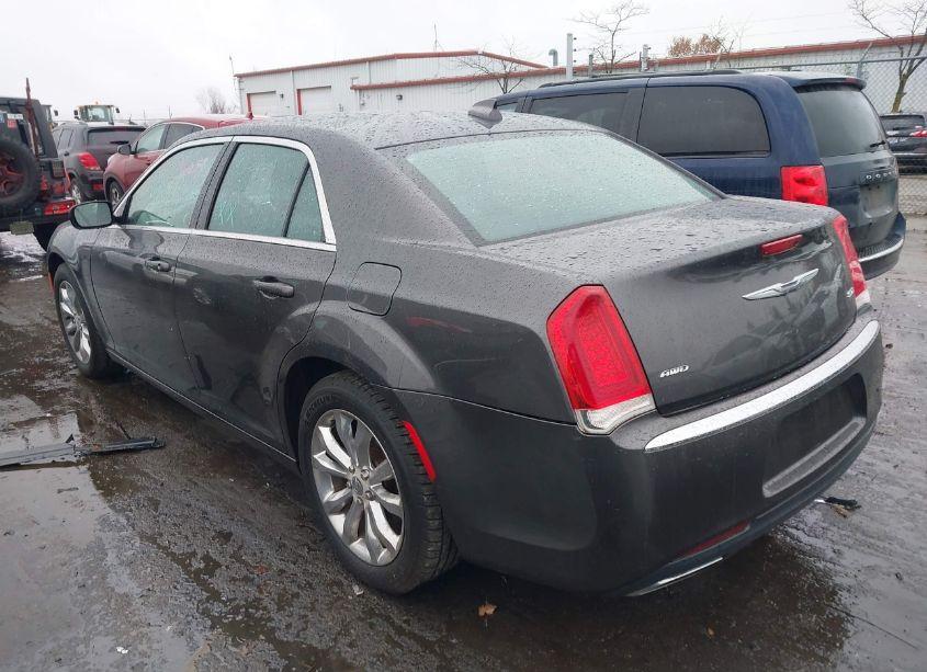 Photo 3 of 2016 Chrysler 300 LIMITED (VIN 2C3CCARG5GH278333)