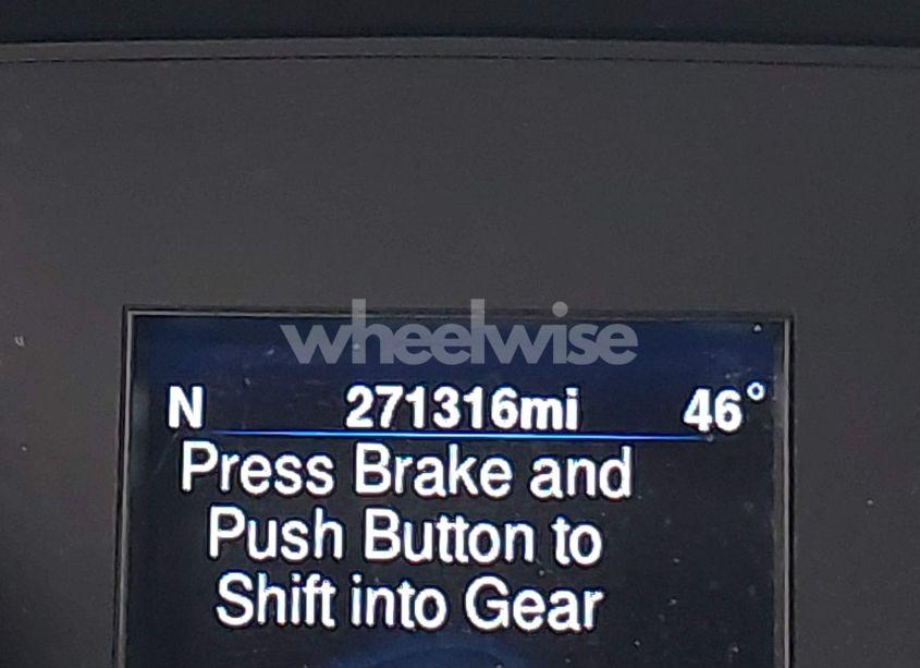 Photo 15 of 2013 Chrysler 300 MOTOWN (VIN 2C3CCARG6DH535172)