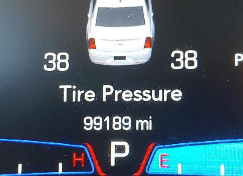 Photo 15 of 2015 Chrysler 300 LIMITED (VIN 2C3CCARG6FH808467)