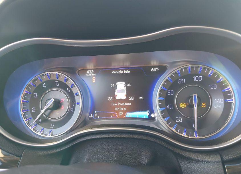 Photo 7 of 2015 Chrysler 300 LIMITED (VIN 2C3CCARG6FH808467)