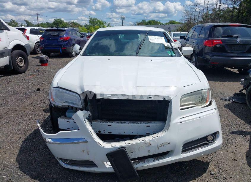 Photo 11 of 2014 Chrysler 300 (VIN 2C3CCARG8EH383381)