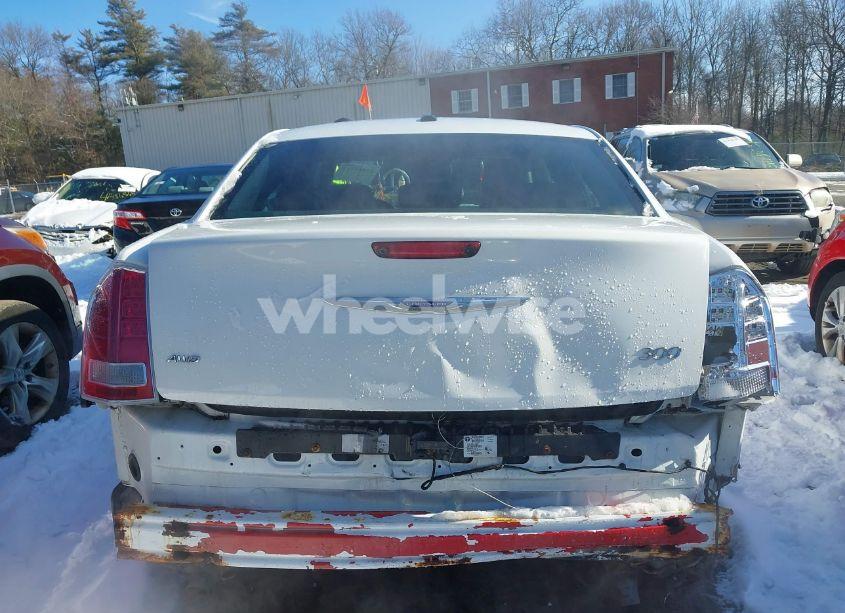 Photo 16 of 2013 Chrysler 300 MOTOWN (VIN 2C3CCARG9DH505759)