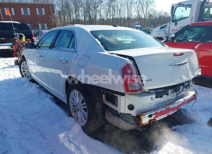 Photo 3 of 2013 Chrysler 300 MOTOWN (VIN 2C3CCARG9DH505759)