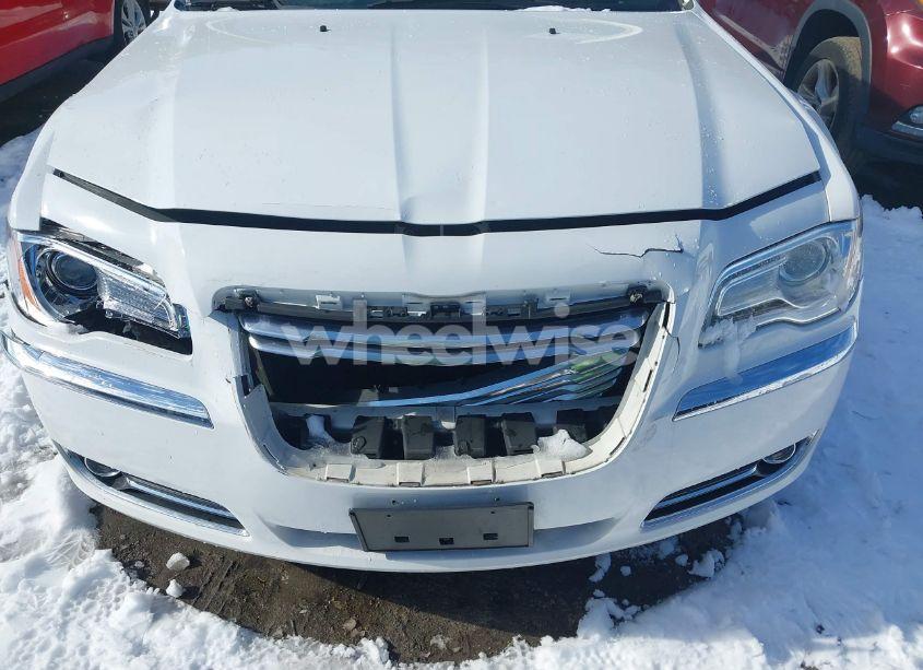 Photo 6 of 2013 Chrysler 300 MOTOWN (VIN 2C3CCARG9DH505759)