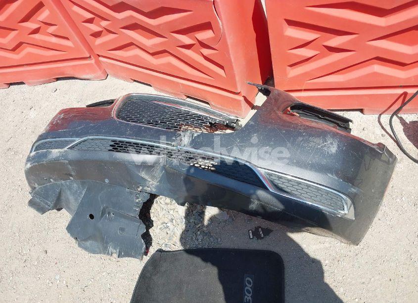 Photo 12 of 2015 Chrysler 300 LIMITED (VIN 2C3CCARG9FH781572)