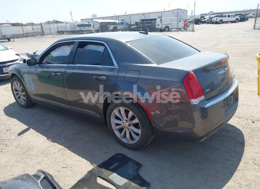 Photo 3 of 2015 Chrysler 300 LIMITED (VIN 2C3CCARG9FH781572)