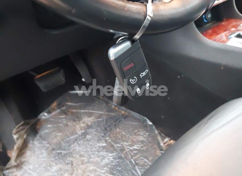 Photo 11 of 2014 Chrysler 300 (VIN 2C3CCARGXEH255689)