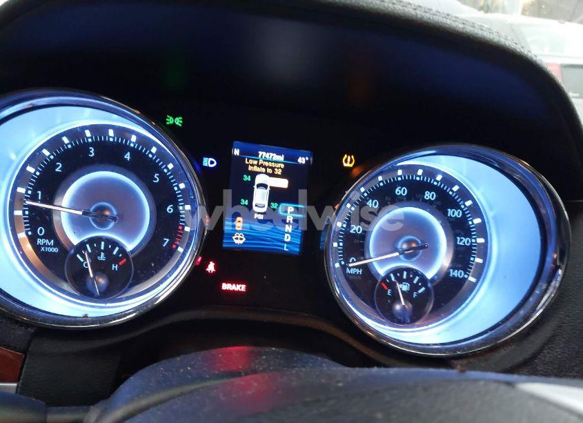 Photo 7 of 2014 Chrysler 300 (VIN 2C3CCARGXEH255689)