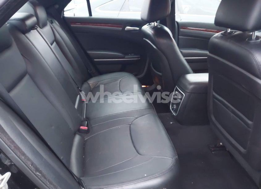 Photo 8 of 2014 Chrysler 300 (VIN 2C3CCARGXEH255689)