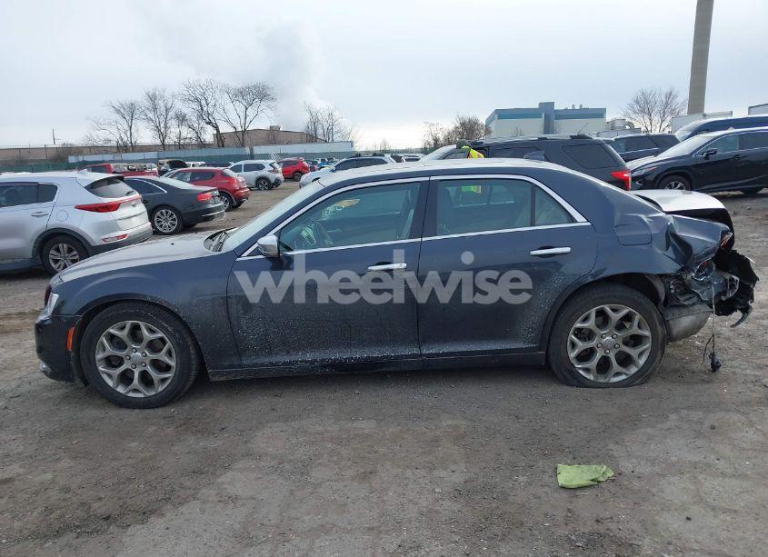 Photo 13 of 2016 Chrysler 300c PLATINUM AWD (VIN 2C3CCASG0GH305111)