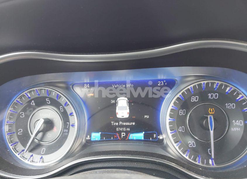 Photo 7 of 2016 Chrysler 300c PLATINUM AWD (VIN 2C3CCASG0GH305111)