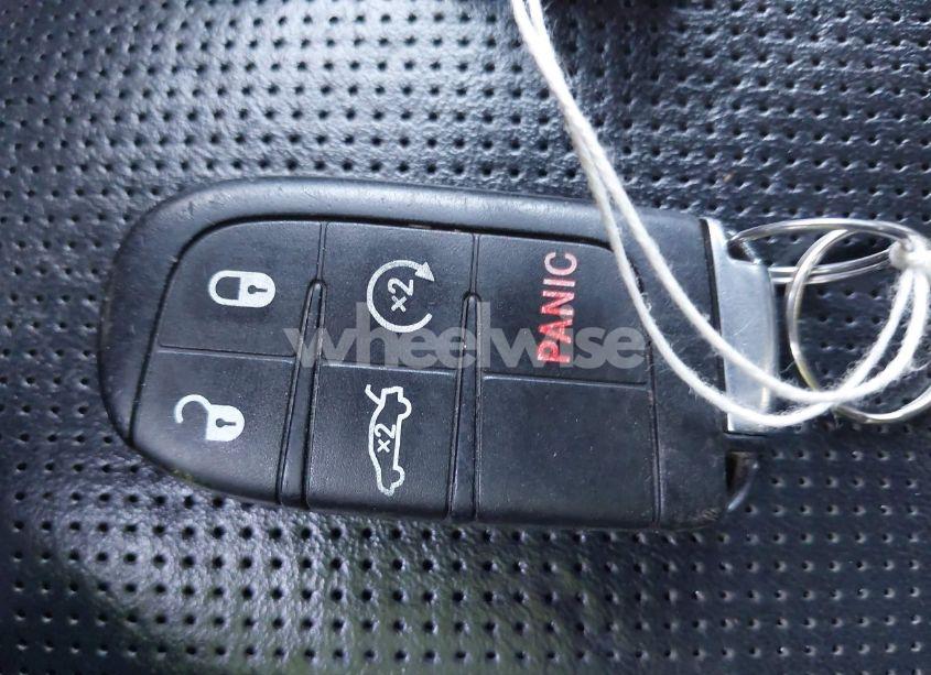 Photo 11 of 2016 Chrysler 300c PLATINUM (VIN 2C3CCASG6GH152234)