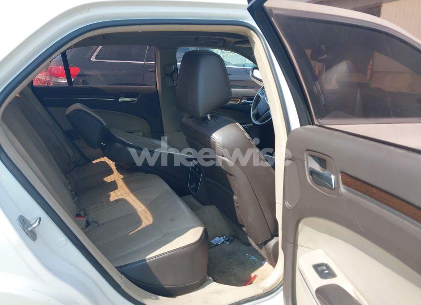 Photo 8 of 2013 Chrysler 300c LUXURY SERIES AWD (VIN 2C3CCAST5DH591174)