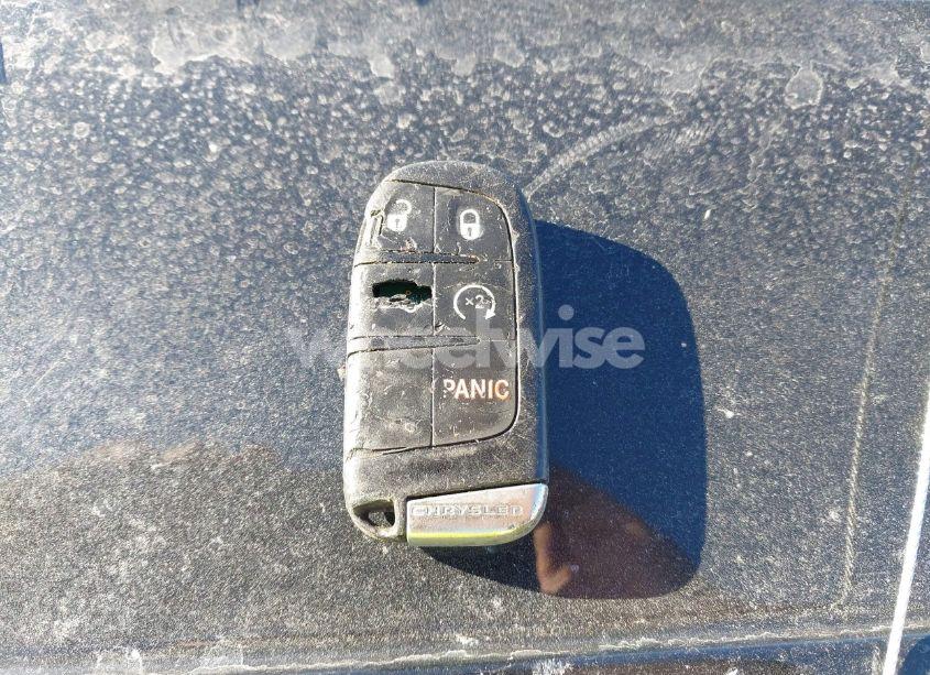 Photo 11 of 2012 Chrysler 300c LUXURY SERIES AWD (VIN 2C3CCAST9CH261603)