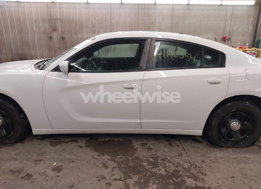 Photo 15 of 2018 Dodge Charger POLICE RWD (VIN 2C3CDXAG0JH265816)