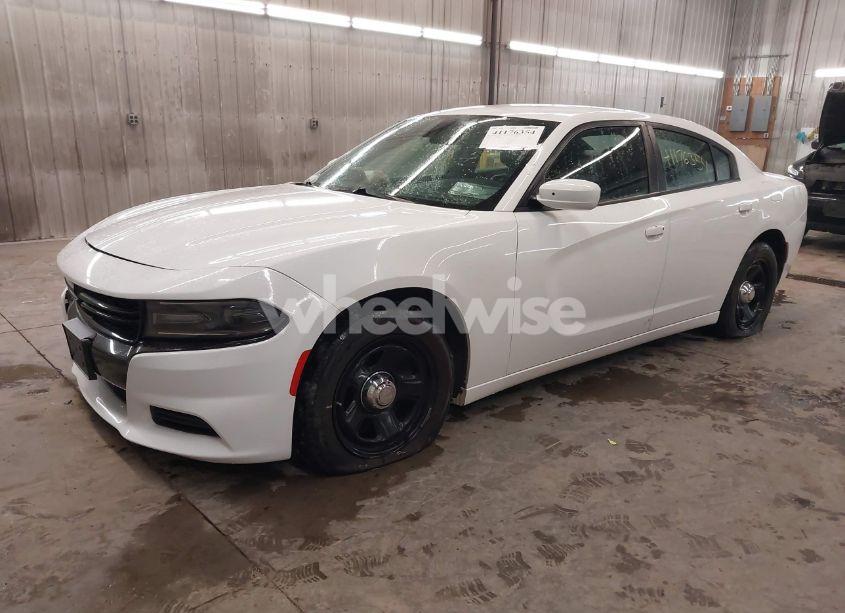 Photo 2 of 2018 Dodge Charger POLICE RWD (VIN 2C3CDXAG0JH265816)