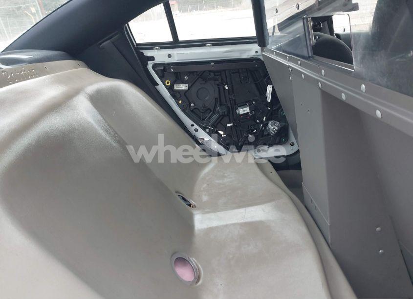 Photo 8 of 2016 Dodge Charger POLICE (VIN 2C3CDXAT0GH247225)