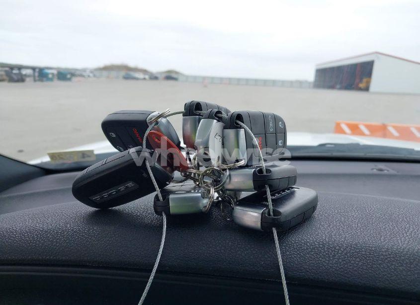 Photo 11 of 2018 Dodge Charger POLICE RWD (VIN 2C3CDXAT0JH194825)