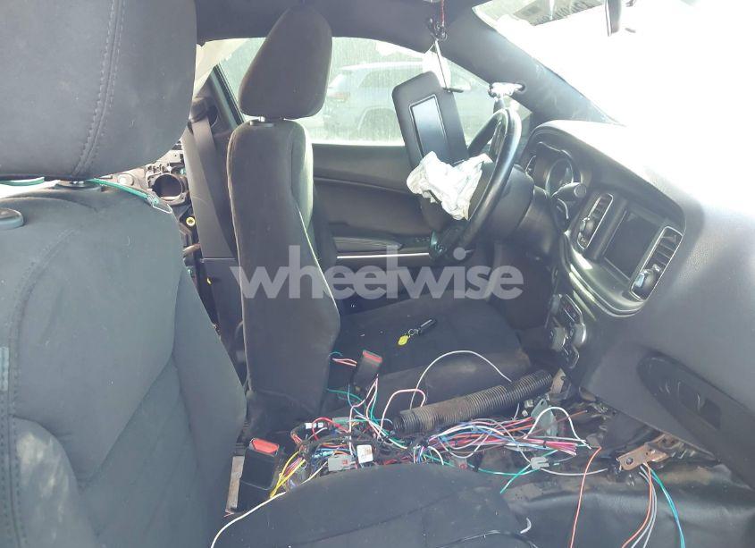 Photo 5 of 2019 Dodge Charger POLICE RWD (VIN 2C3CDXAT0KH688698)