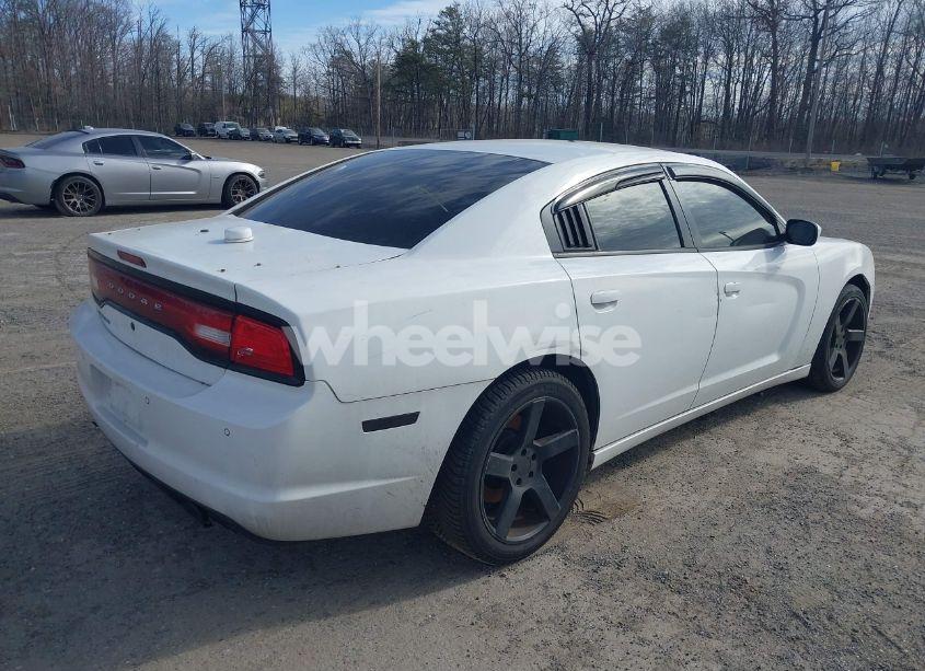 Photo 4 of 2014 Dodge Charger POLICE (VIN 2C3CDXAT1EH245576)