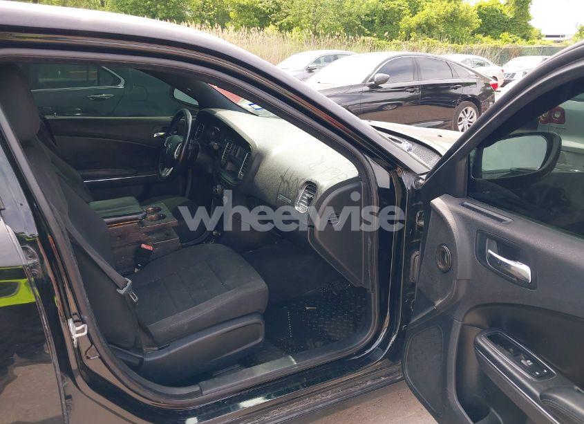 Photo 5 of 2012 Dodge Charger POLICE (VIN 2C3CDXAT2CH266806)