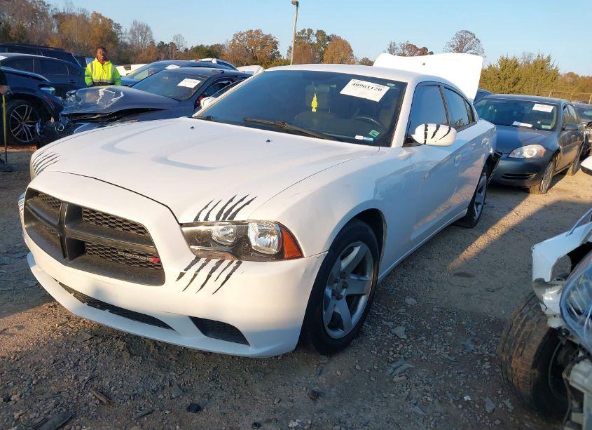 Photo 2 of 2013 Dodge Charger POLICE (VIN 2C3CDXAT2DH716133)