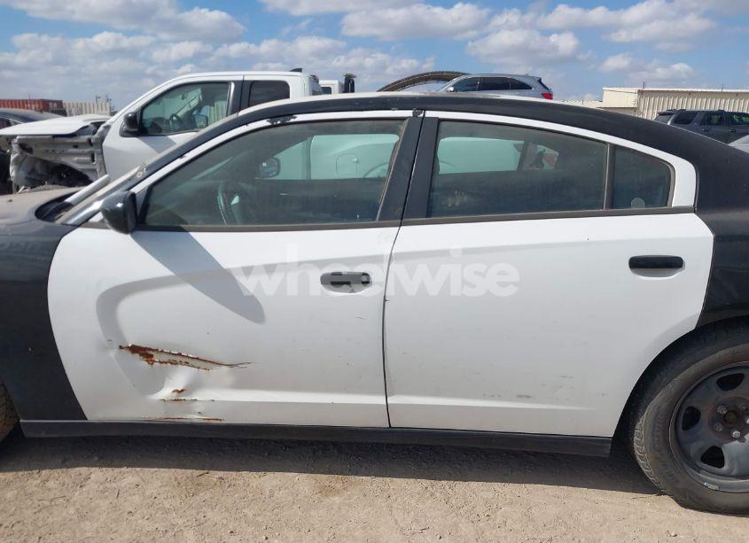 Photo 14 of 2014 Dodge Charger POLICE (VIN 2C3CDXAT5EH305407)
