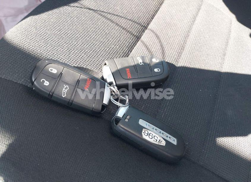 Photo 11 of 2021 Dodge Charger POLICE RWD (VIN 2C3CDXAT6MH678678)