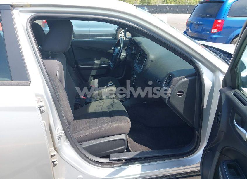 Photo 5 of 2018 Dodge Charger POLICE RWD (VIN 2C3CDXATXJH284077)