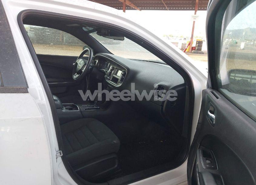 Photo 5 of 2012 Dodge Charger SE (VIN 2C3CDXBG0CH112418)