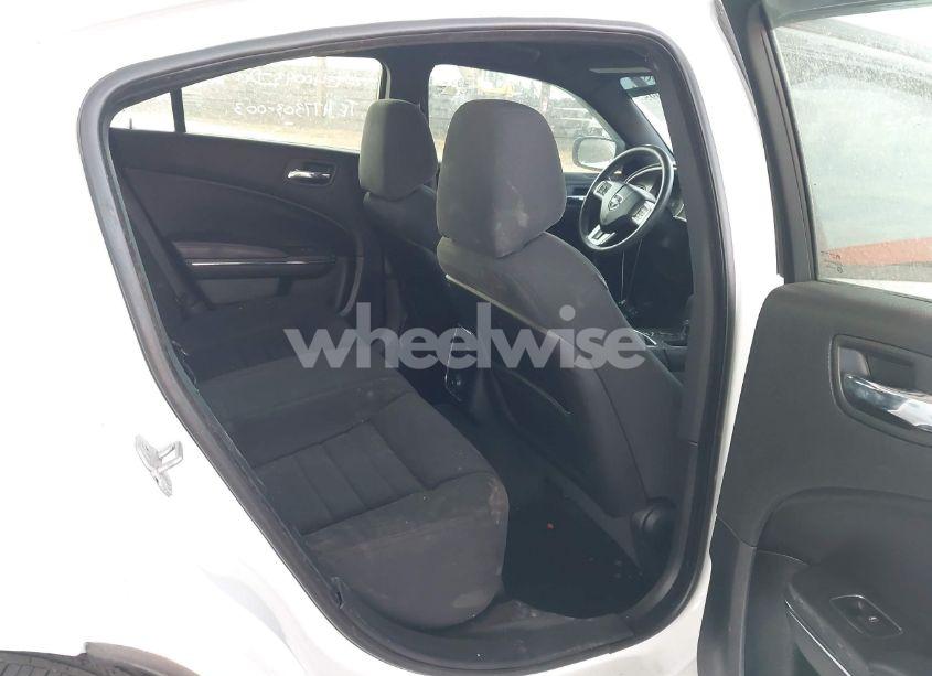 Photo 8 of 2012 Dodge Charger SE (VIN 2C3CDXBG0CH112418)