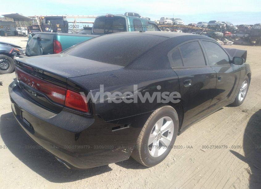 Photo 4 of 2012 Dodge Charger SE (VIN 2C3CDXBG0CH140137)