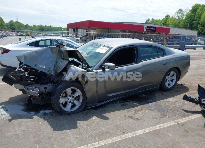 Photo 2 of 2012 Dodge Charger SE (VIN 2C3CDXBG0CH171808)