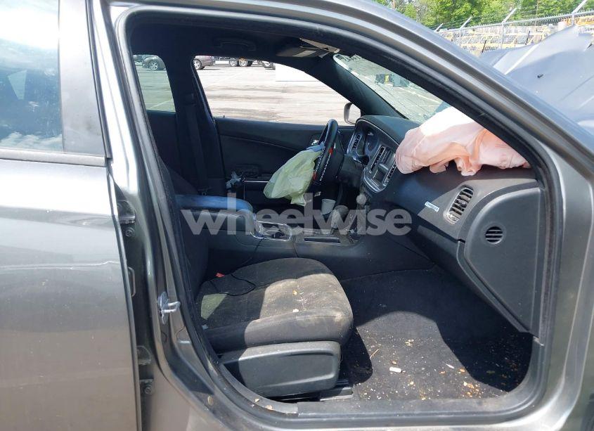 Photo 5 of 2012 Dodge Charger SE (VIN 2C3CDXBG0CH171808)