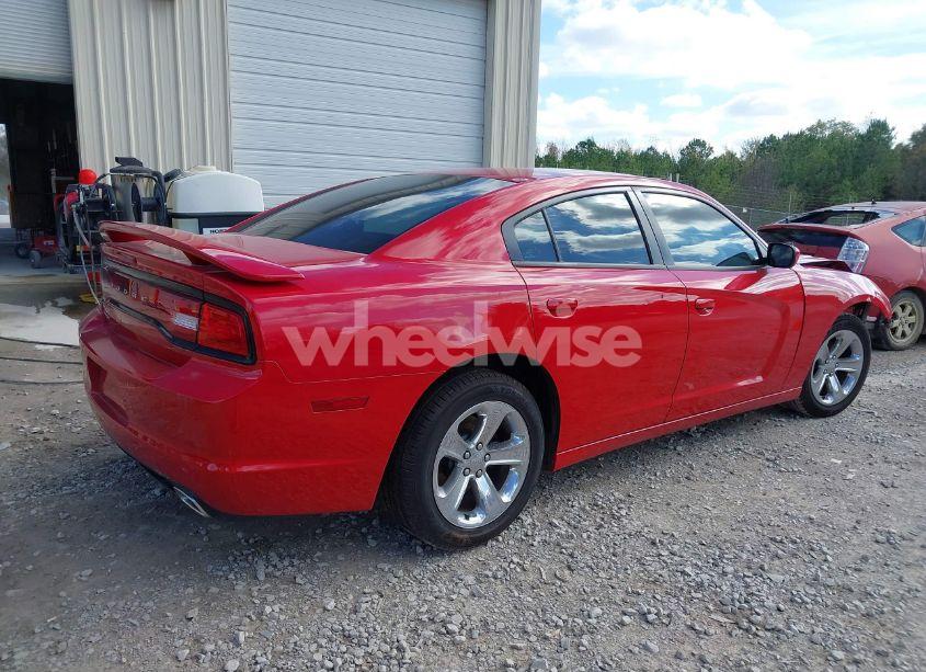 Photo 4 of 2012 Dodge Charger SE (VIN 2C3CDXBG0CH215774)
