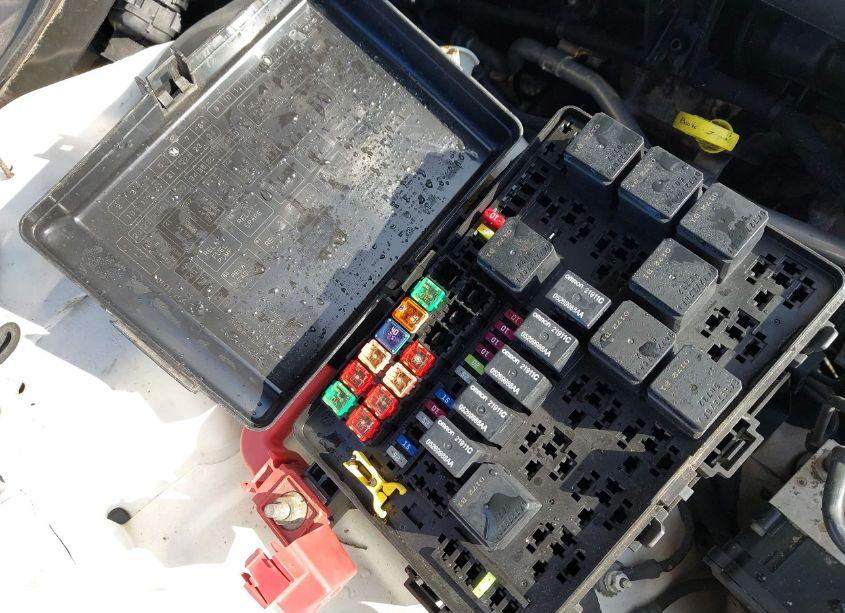 Photo 12 of 2013 Dodge Charger SE (VIN 2C3CDXBG0DH507703)