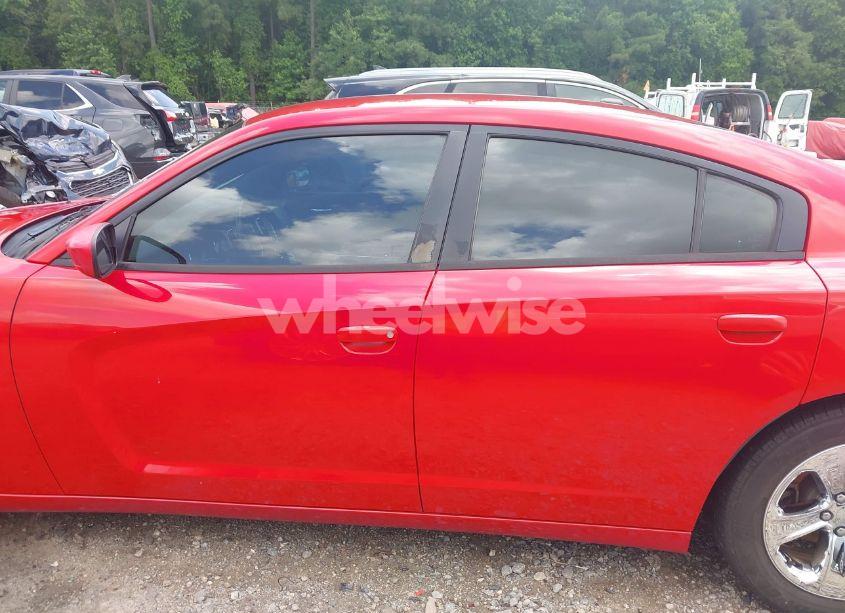 Photo 14 of 2013 Dodge Charger SE (VIN 2C3CDXBG0DH549983)