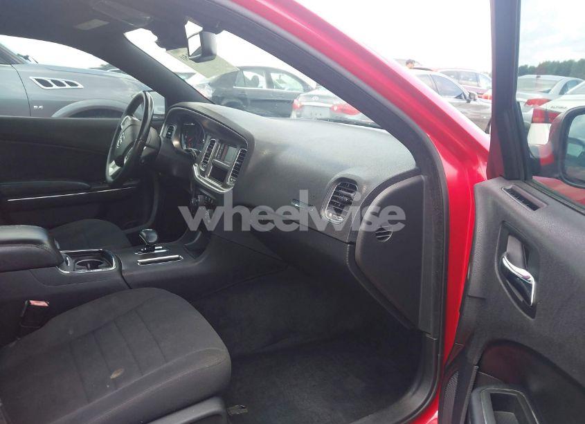 Photo 5 of 2013 Dodge Charger SE (VIN 2C3CDXBG0DH549983)