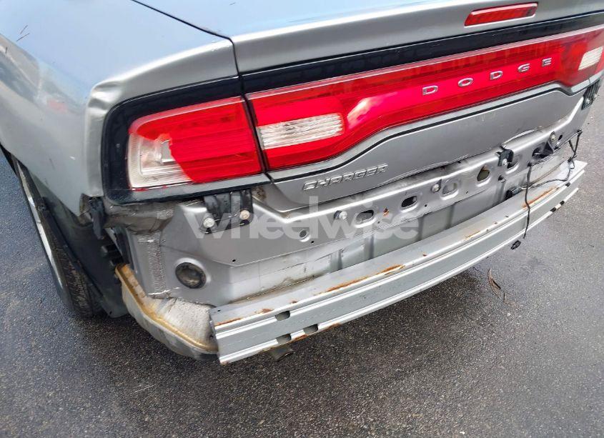 Photo 6 of 2013 Dodge Charger SE (VIN 2C3CDXBG0DH625170)