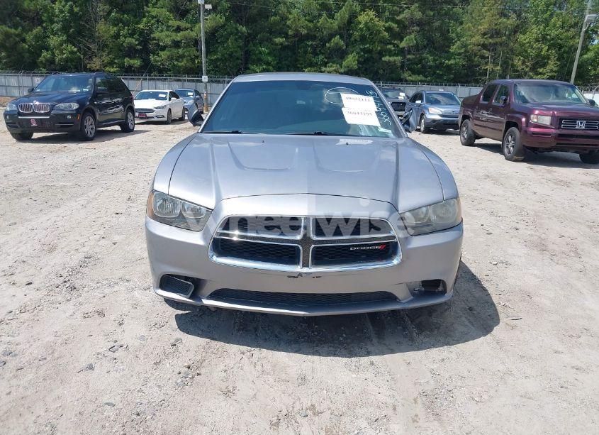 Photo 6 of 2013 Dodge Charger SE (VIN 2C3CDXBG0DH639988)