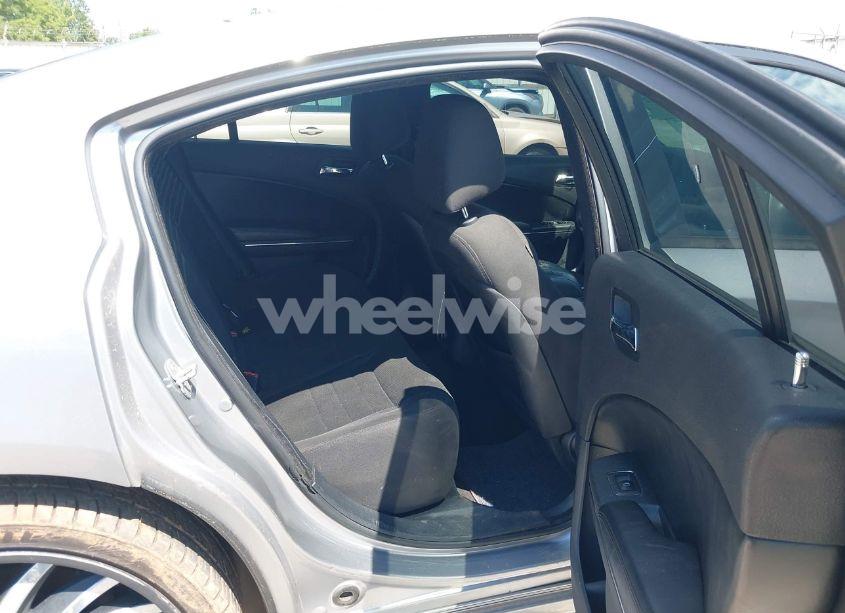 Photo 8 of 2013 Dodge Charger SE (VIN 2C3CDXBG0DH639988)