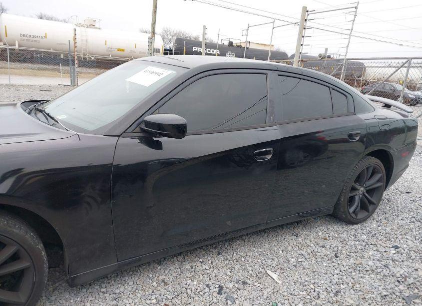 Photo 14 of 2014 Dodge Charger SE (VIN 2C3CDXBG0EH189048)